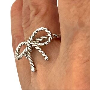 Elegant Silver Bow Ring size 7.5